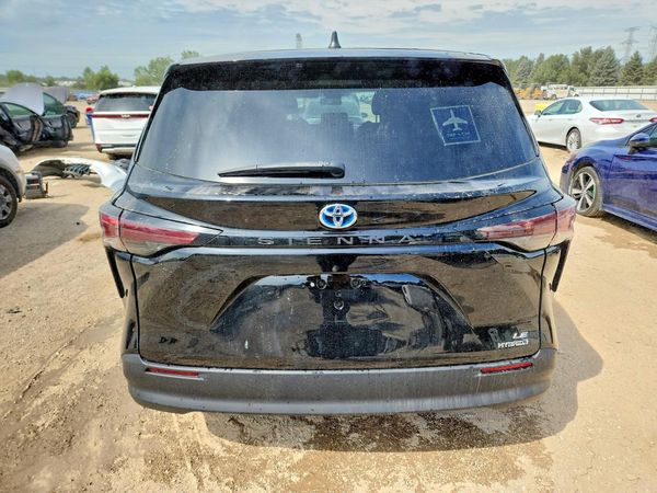 2023 TOYOTA SIENNA
