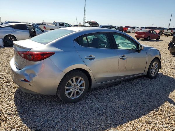 2016 MAZDA 3