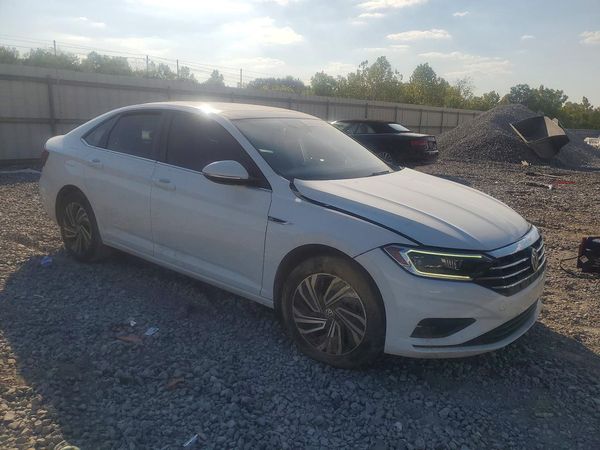 2021 VOLKSWAGEN JETTA — Passenger 3/4