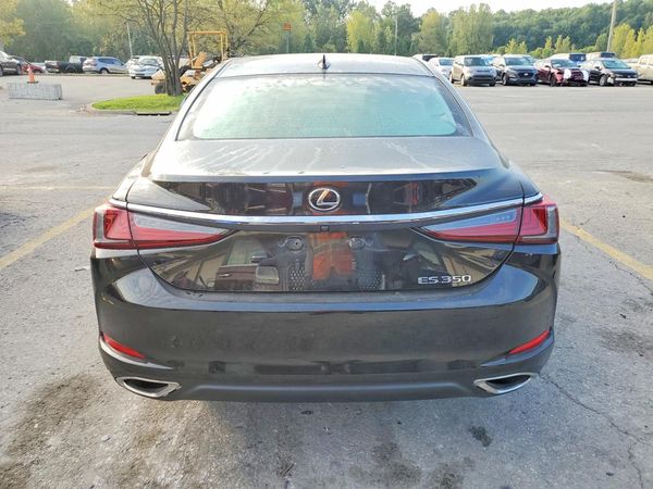 2022 LEXUS ES 350 — DIRR