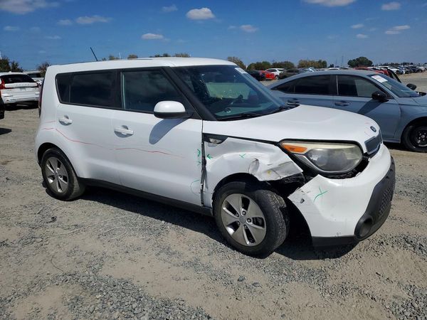 2014 KIA SOUL — Passenger 3/4