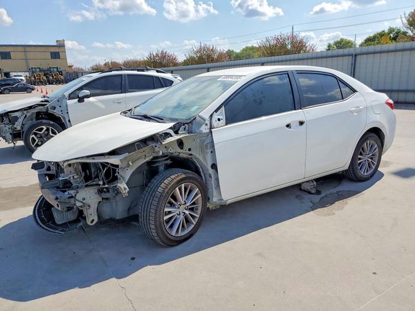 2015 TOYOTA COROLLA