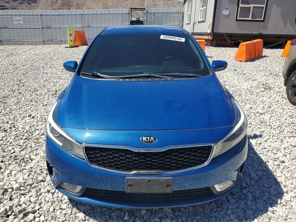 2018 KIA FORTE LX Base
