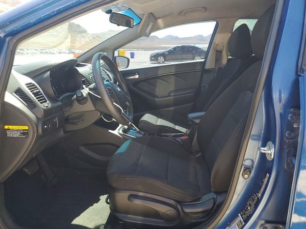 2018 KIA FORTE LX Base