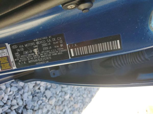2018 KIA FORTE LX Base