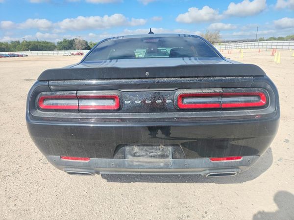 2017 DODGE CHALLENGER R/T 392 — DIRR
