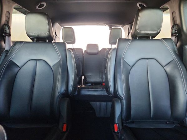 2024 CHRYSLER PACIFICA Select — SUVN