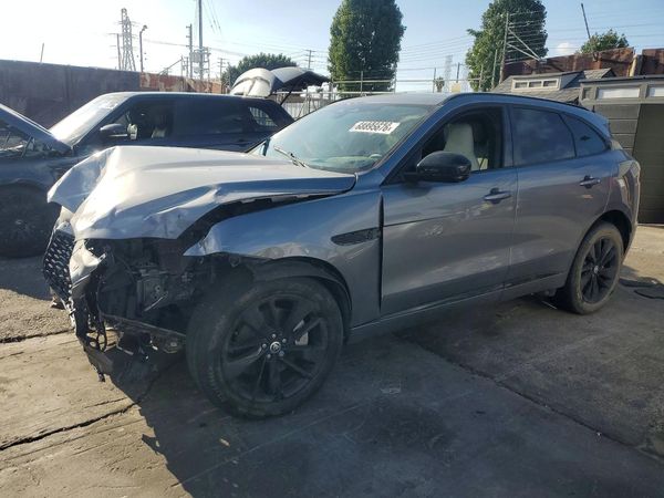 2024 JAGUAR F-PACE P250 R-Dynamic S — Front 3/4