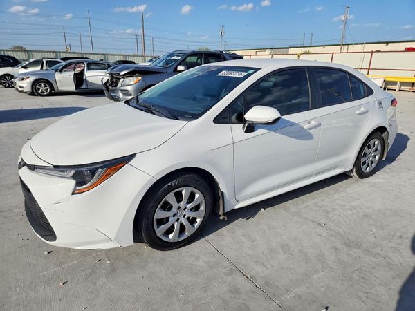 2023 TOYOTA COROLLA — Front 3/4