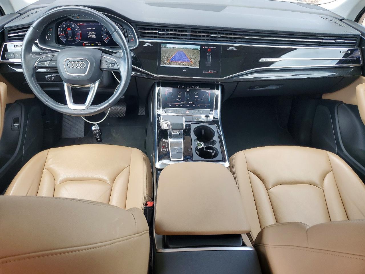 2020 AUDI Q7 — Front 3/4