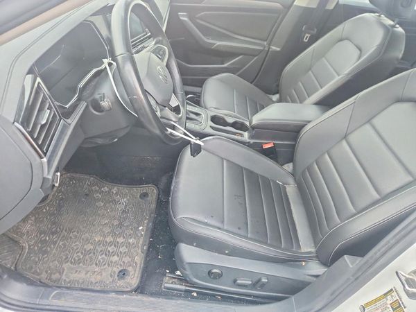 2024 VOLKSWAGEN JETTA SE, SE (AQ301 Trans) — DENT