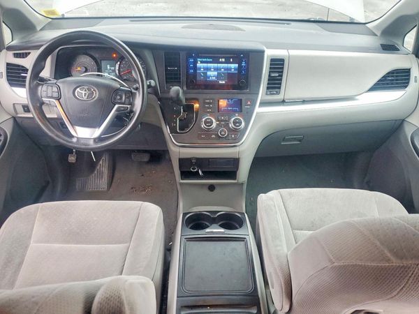 2017 TOYOTA SIENNA LE Mobility/LE — CKPT