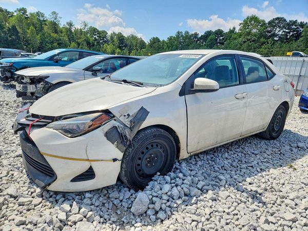 2017 TOYOTA COROLLA