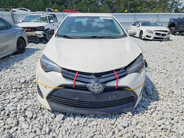 2017 TOYOTA COROLLA