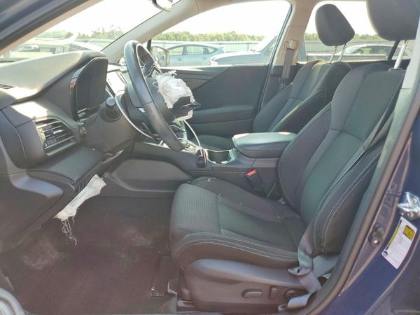2025 SUBARU OUTBACK — DENT