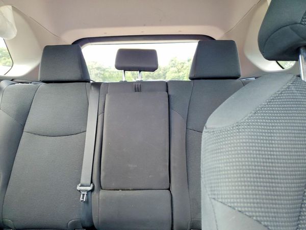 2019 TOYOTA RAV4 — SUVN