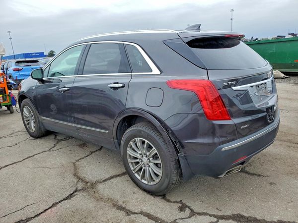 2017 CADILLAC XT5 Luxury