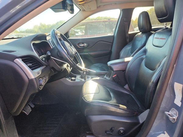 2014 JEEP CHEROKEE Trailhawk — DENT