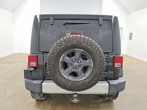 2013 JEEP WRANGLER Sahara — DIRR