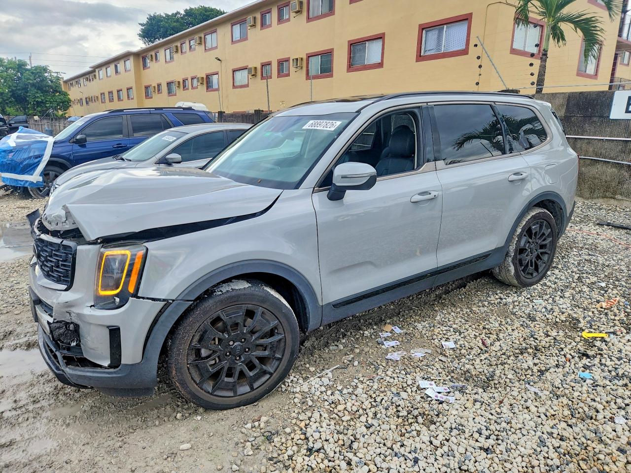 2021 KIA TELLURIDE — Front 3/4