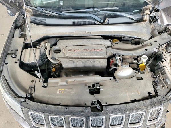 2017 JEEP COMPASS — Engine bay