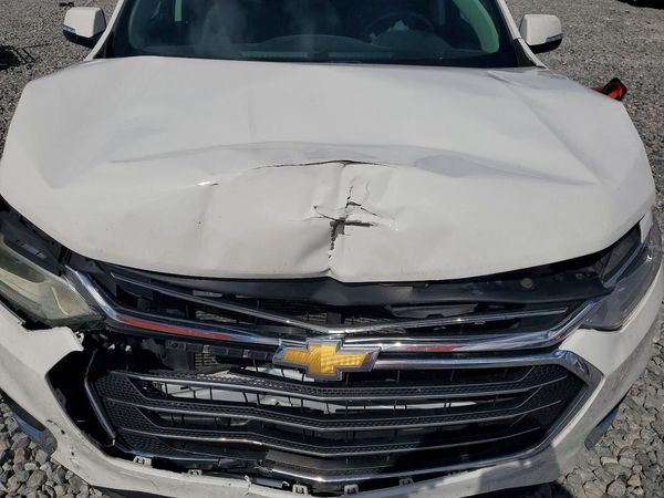 2020 CHEVROLET TRAVERSE LT — Engine bay
