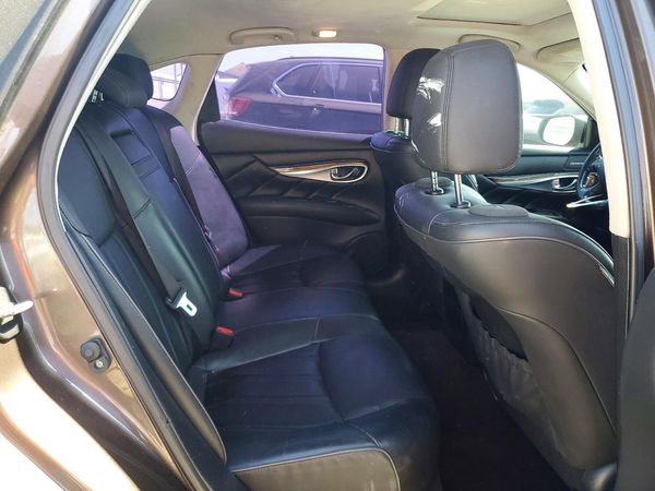 2016 INFINITI Q70 — PSRS