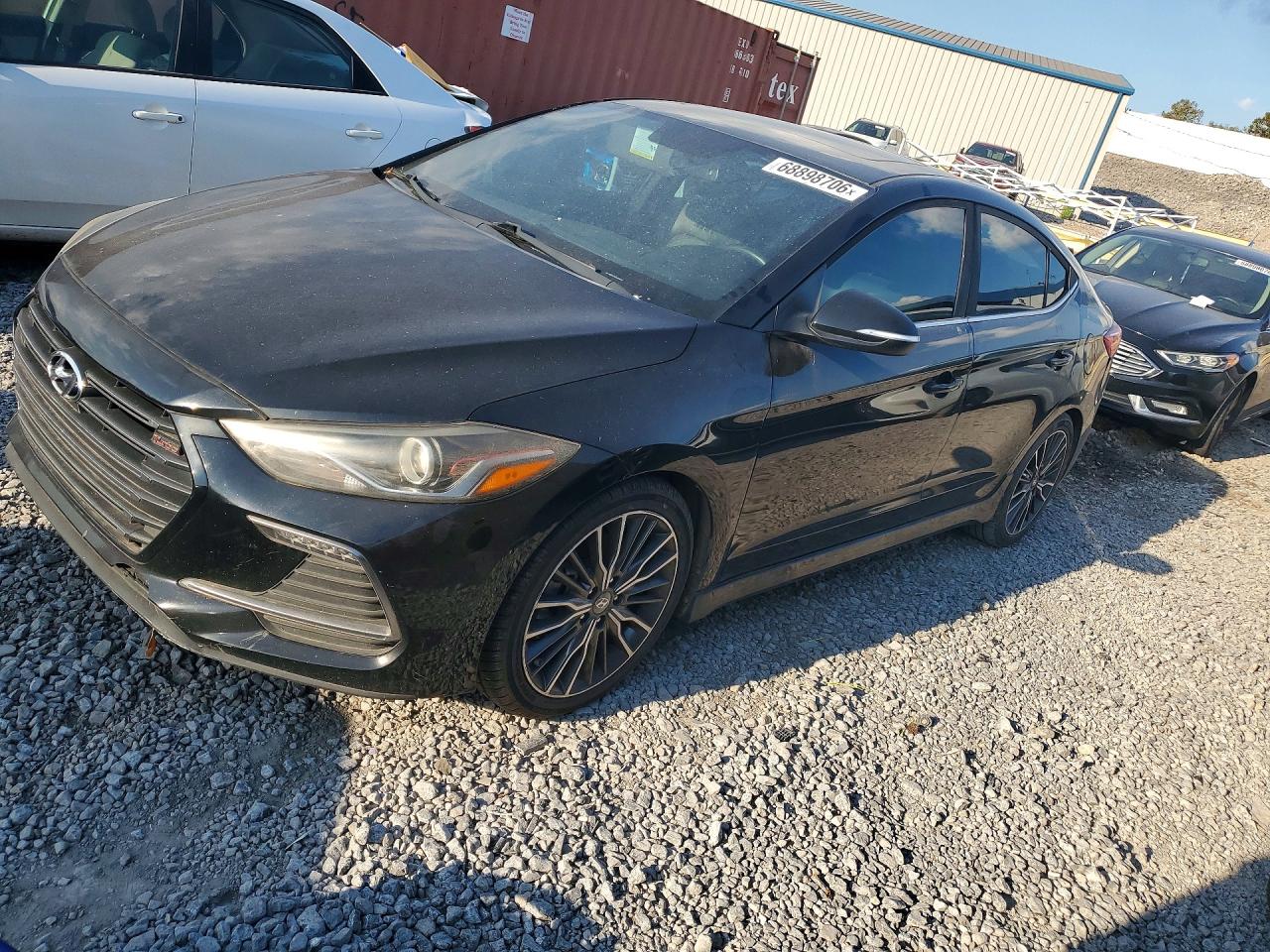 2018 HYUNDAI ELANTRA — Front 3/4