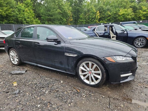 2017 JAGUAR XF R-Sport — Passenger 3/4