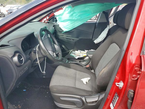 2020 HYUNDAI KONA — DENT
