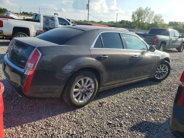 2014 CHRYSLER 300