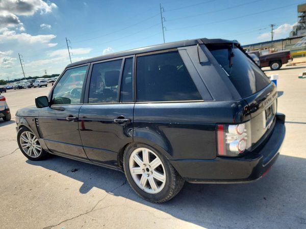 2012 LAND ROVER RANGEROVER HSE LUX