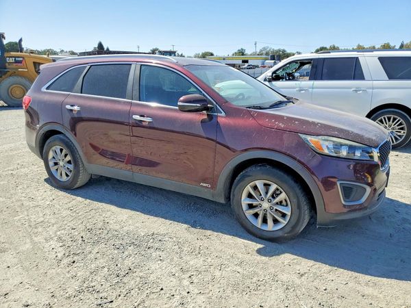 2017 KIA SORENTO L, LX