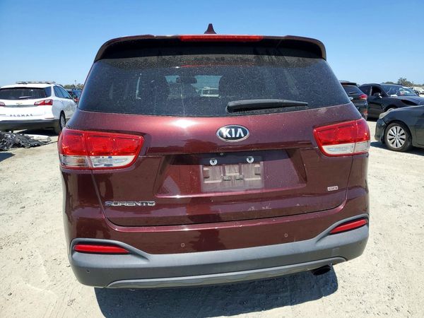 2017 KIA SORENTO L, LX