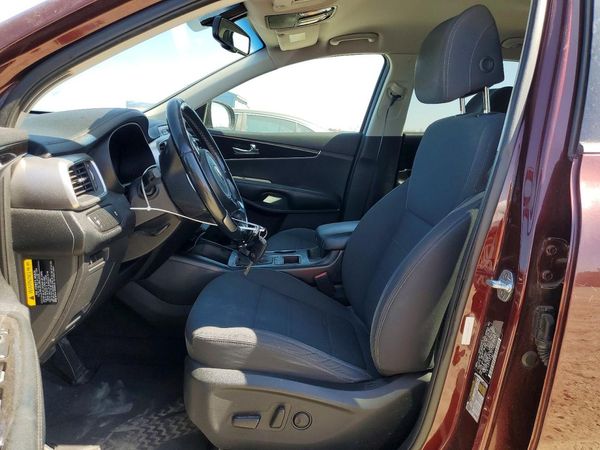 2017 KIA SORENTO L, LX