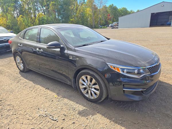 2017 KIA OPTIMA EX/EX Prem/EX Prem Plus — Passenger 3/4