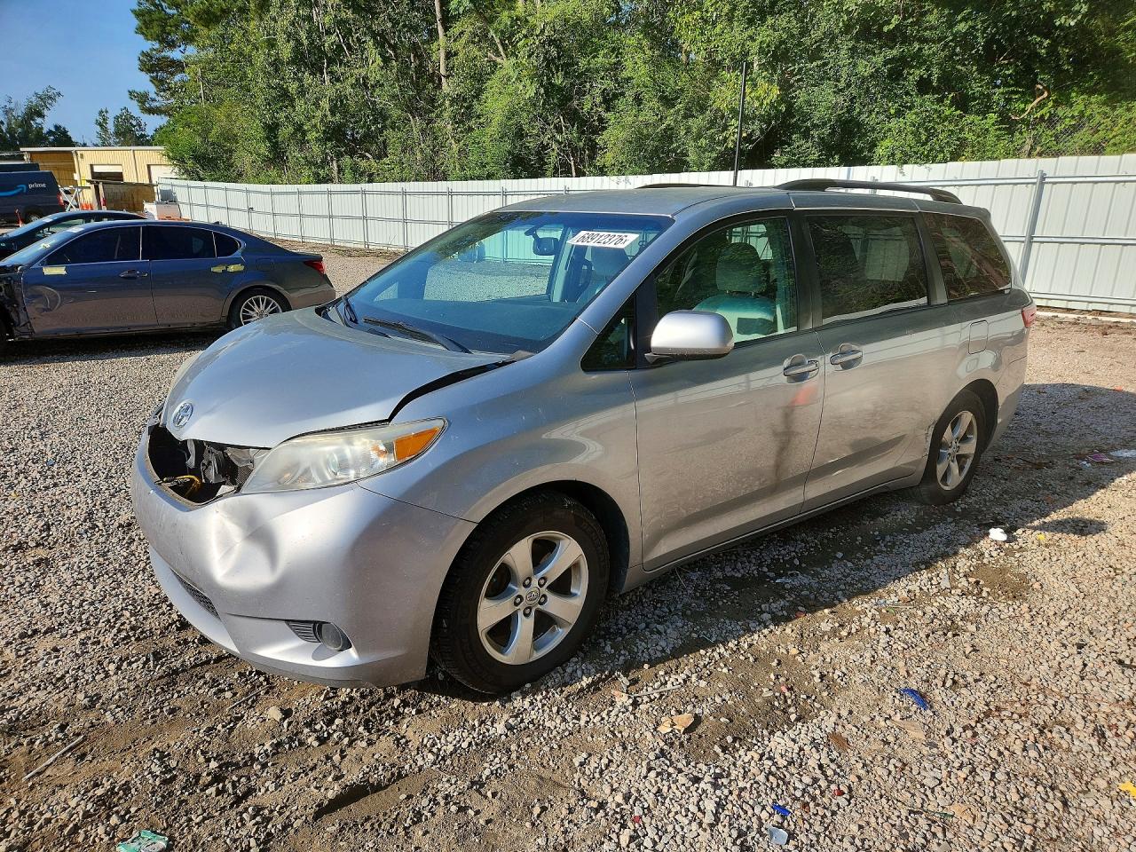 2015 TOYOTA SIENNA