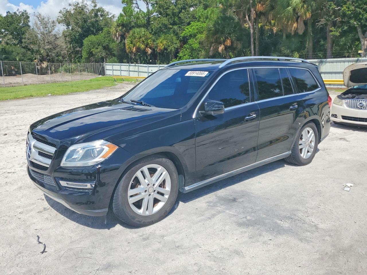 2014 MERCEDES-BENZ GL-CLASS GL450 4MATIC — Front 3/4