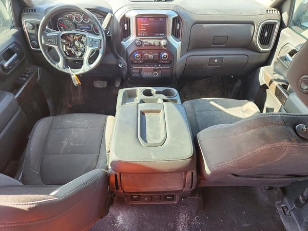 2020 CHEVROLET SILVERADO LT