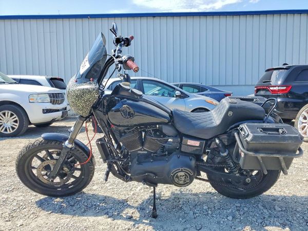 2016 HARLEY-DAVIDSON FX — LSDT