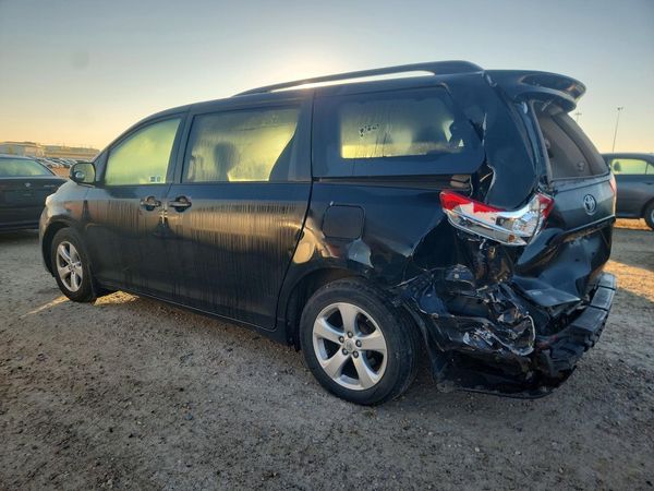 2013 TOYOTA SIENNA — DSRA