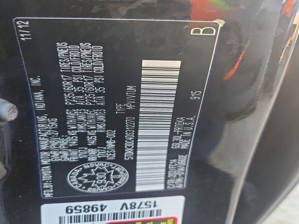 2013 TOYOTA SIENNA — VINS