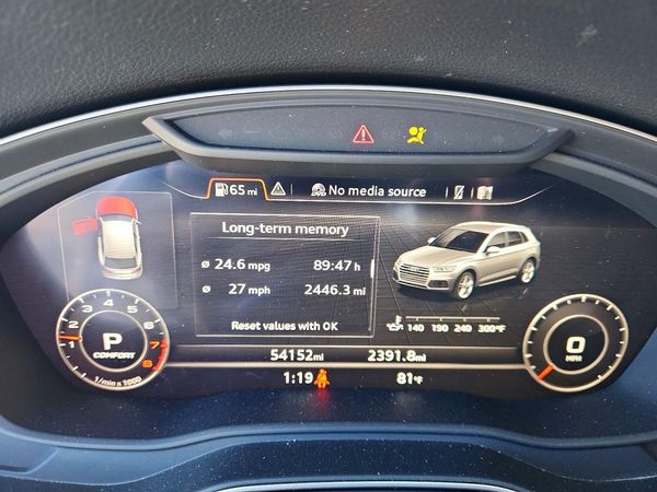 2018 AUDI Q5 quattro Premium Plus