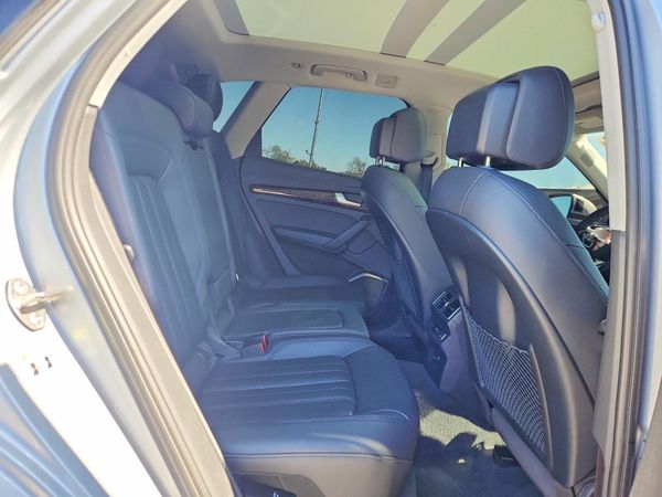 2018 AUDI Q5 quattro Premium Plus