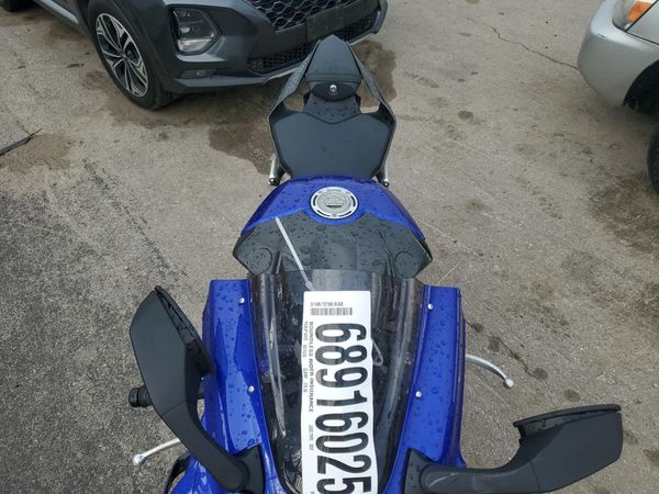 2025 YAMAHA YZF1000