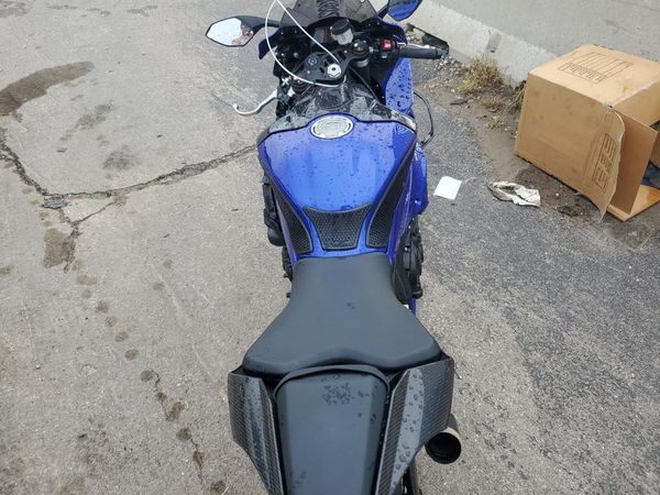 2025 YAMAHA YZF1000