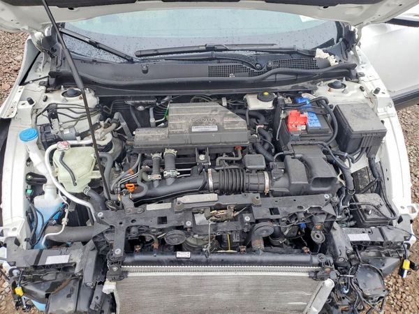 2021 HONDA CR-V — Engine bay