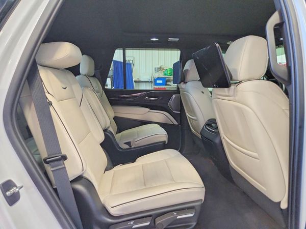 2023 CADILLAC ESCALADE Sport — PSRS