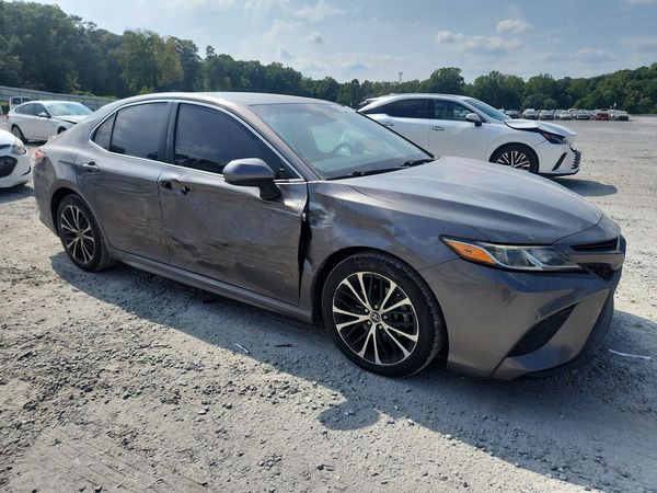 2018 TOYOTA CAMRY L/LE/SE/XLE