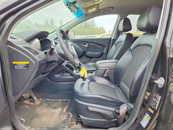 2013 HYUNDAI TUCSON — DENT